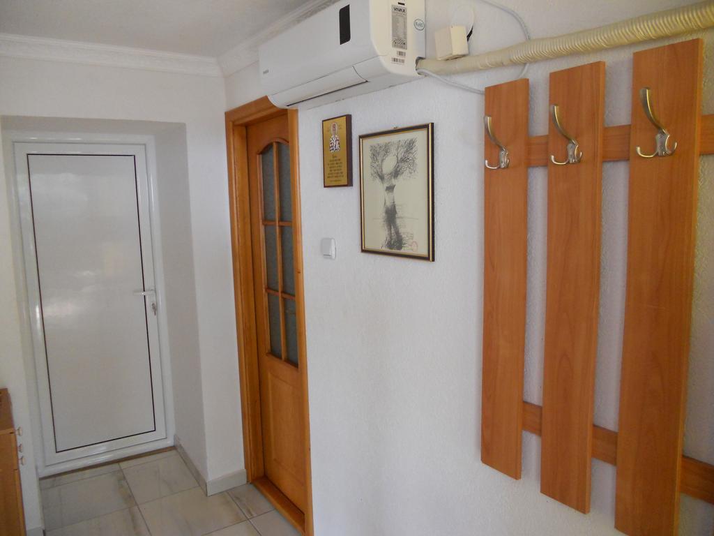 Apartment Djukovic Petrovac Buitenkant foto