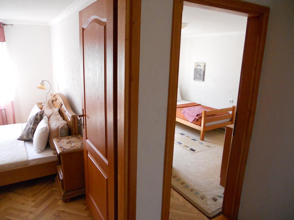 Apartment Djukovic Petrovac Buitenkant foto