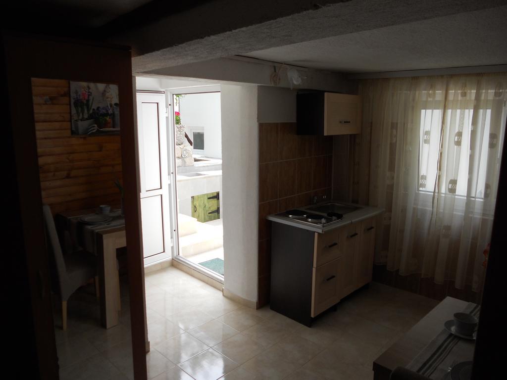 Apartment Djukovic Petrovac Buitenkant foto