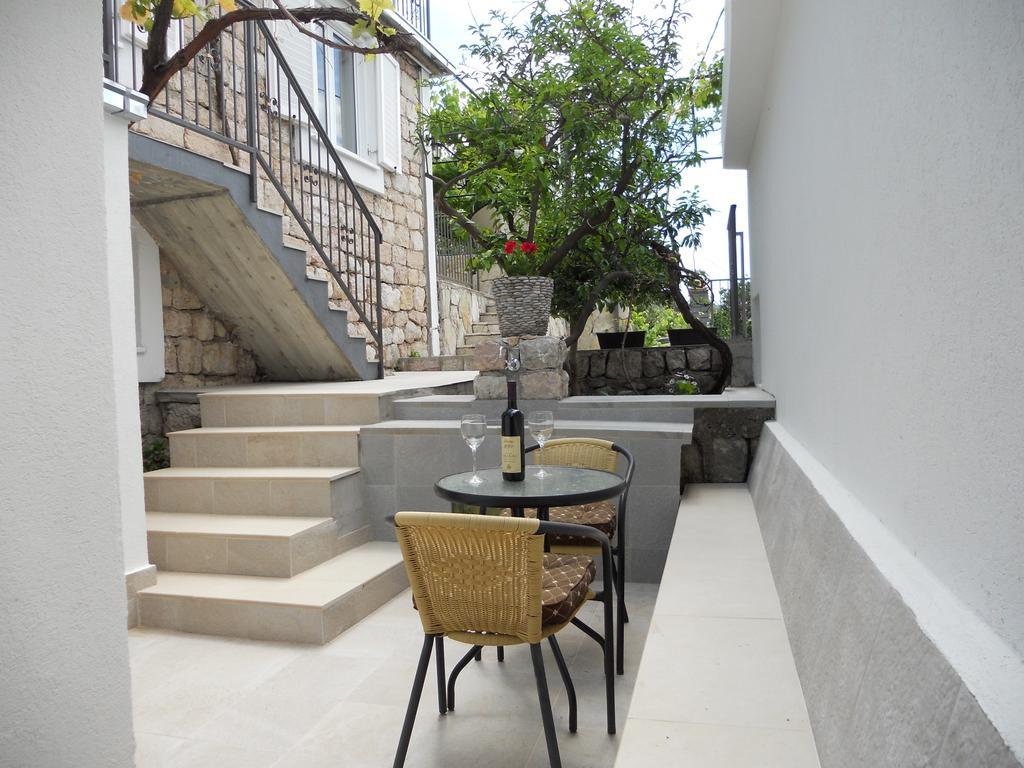 Apartment Djukovic Petrovac Buitenkant foto