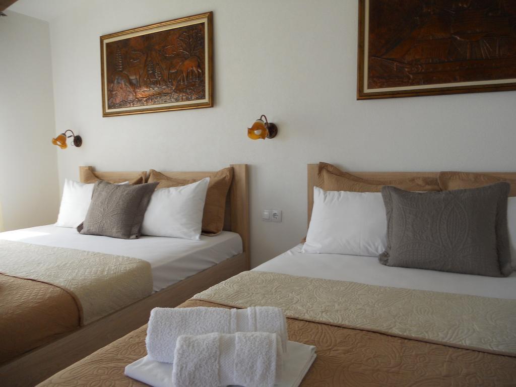 Apartment Djukovic Petrovac Buitenkant foto