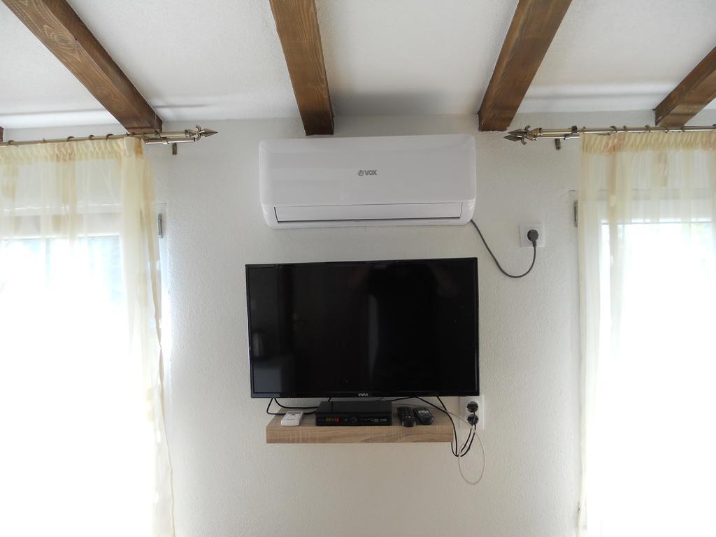 Apartment Djukovic Petrovac Buitenkant foto