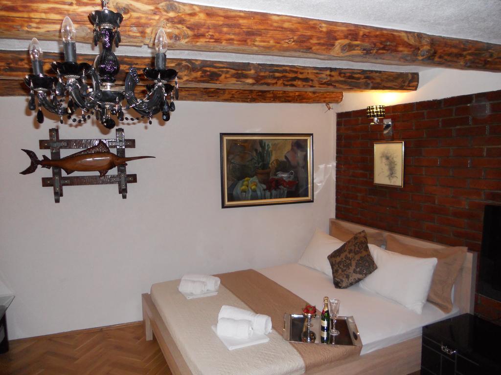 Apartment Djukovic Petrovac Buitenkant foto