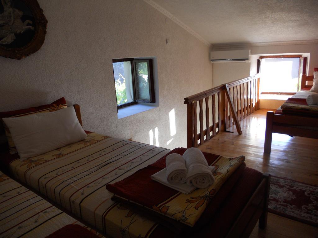 Apartment Djukovic Petrovac Buitenkant foto
